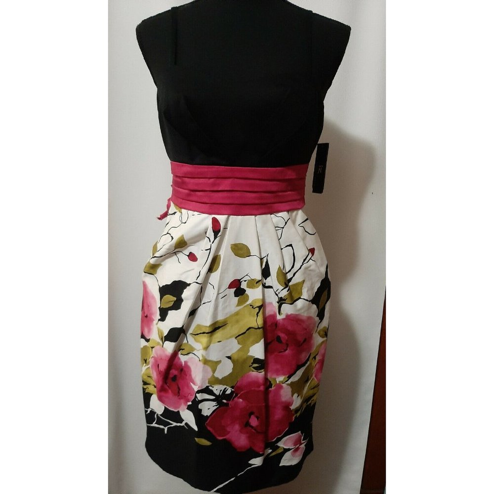 iz Oriental Look w/Tags Black/White w/Flowers Size 9 Women's Dress